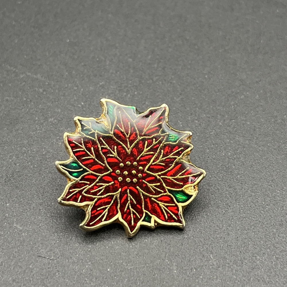 Poinsettia Christmas Flower Lapel Hat Pin